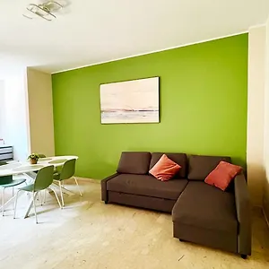 Atene House Urban Milano