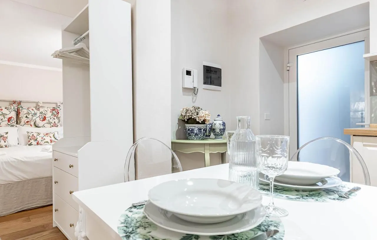 Casa Colonna Romantic Apartment Corso Di Porta Ticinese Milan 0*,