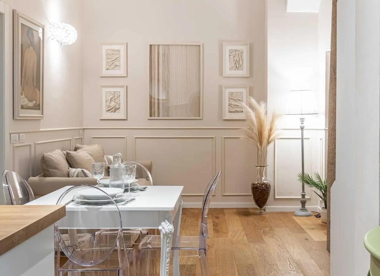 Casa Colonna Romantic Apartment Corso Di Porta Ticinese Milan Italy